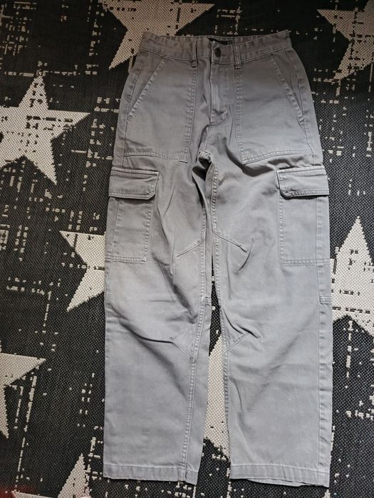 Bershka spodnie 34