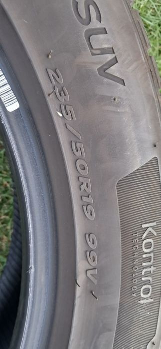 Opony 19" 235/ 50/19