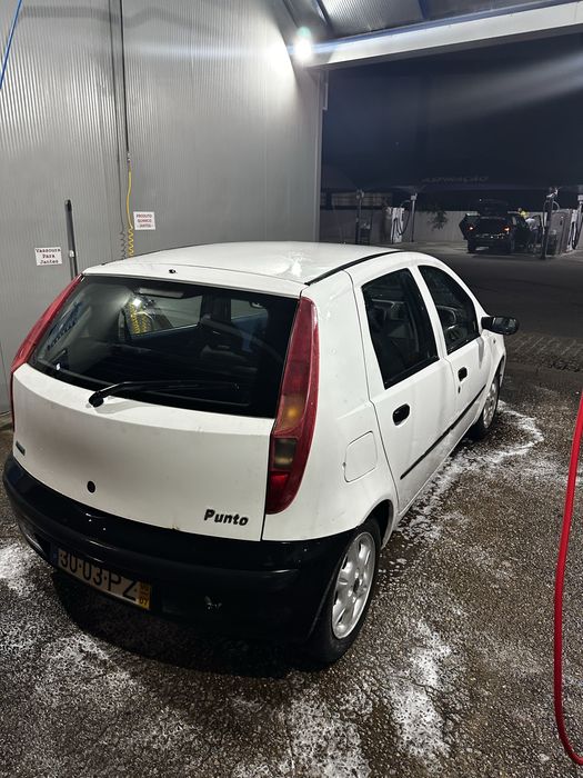 Punto ano 2000.480142471169976322