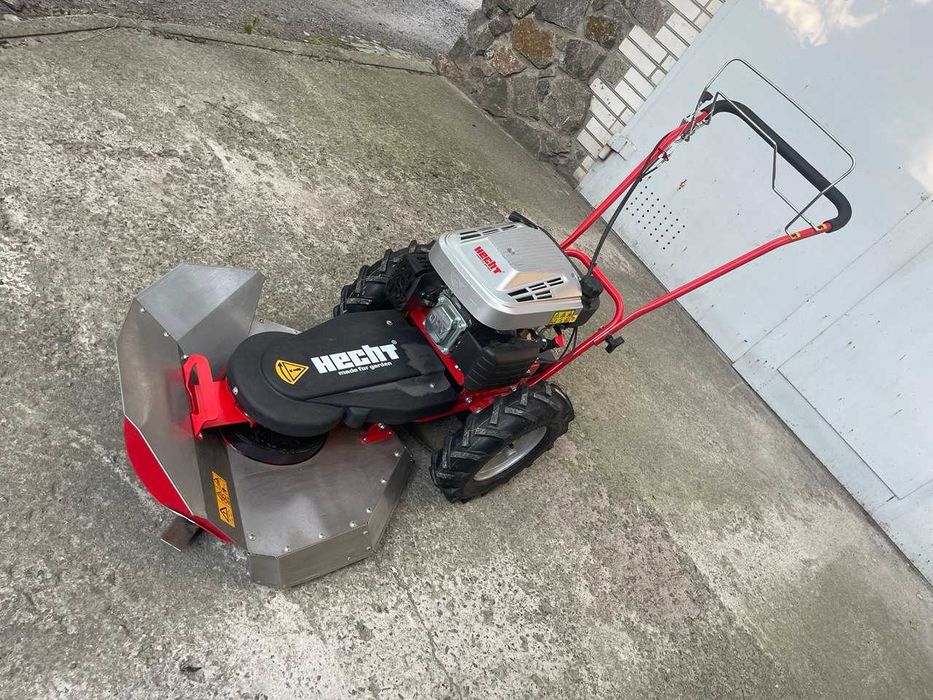 Продам сінокосарку HECHT 5060