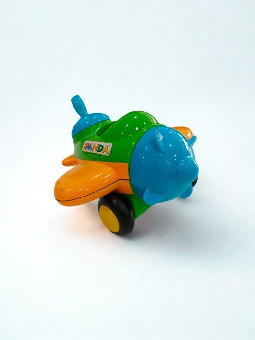 Avião de brinquedo do Panda
