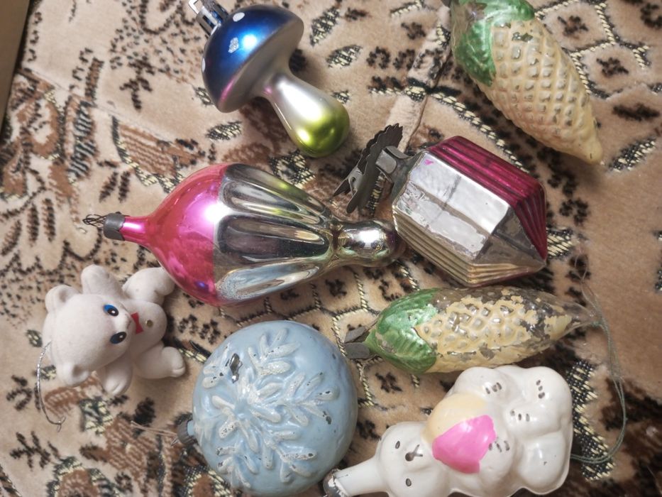 Игрушки новогодние на праздники