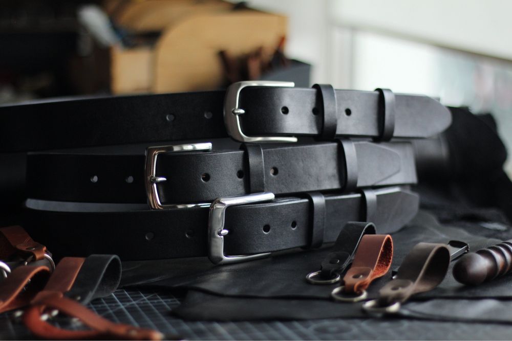 Ремінь шкіряний чоловічий ручної роботи. Подарунок. Ремень мужской