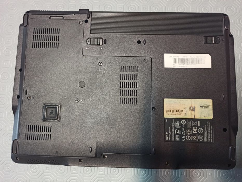 Portátil Acer MS220464741256936449122