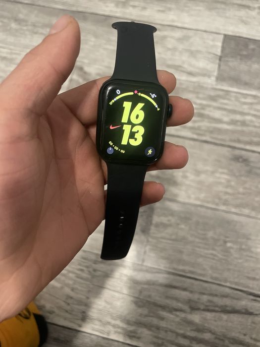 Терміново!! Apple Watch SE 2, 44 mm