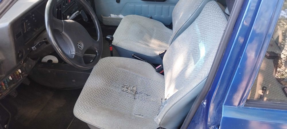 Продам Opel Kadett D