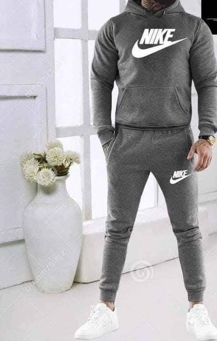 Dresy męskie Nike Puma ea7 Lacoste itp