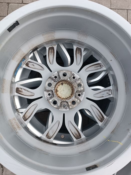Komplet felg aluminiowych 5x120 ET43 18" BMW