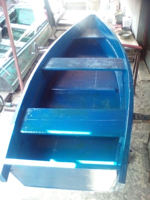 Човен прогулочний, рибальський