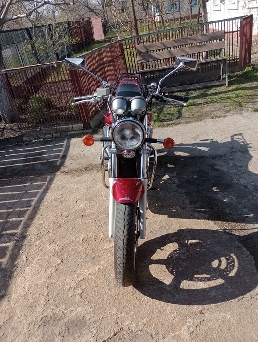 Мотоцикл Suzuki VX800