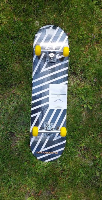Deskorolka playground skateboard NOWA