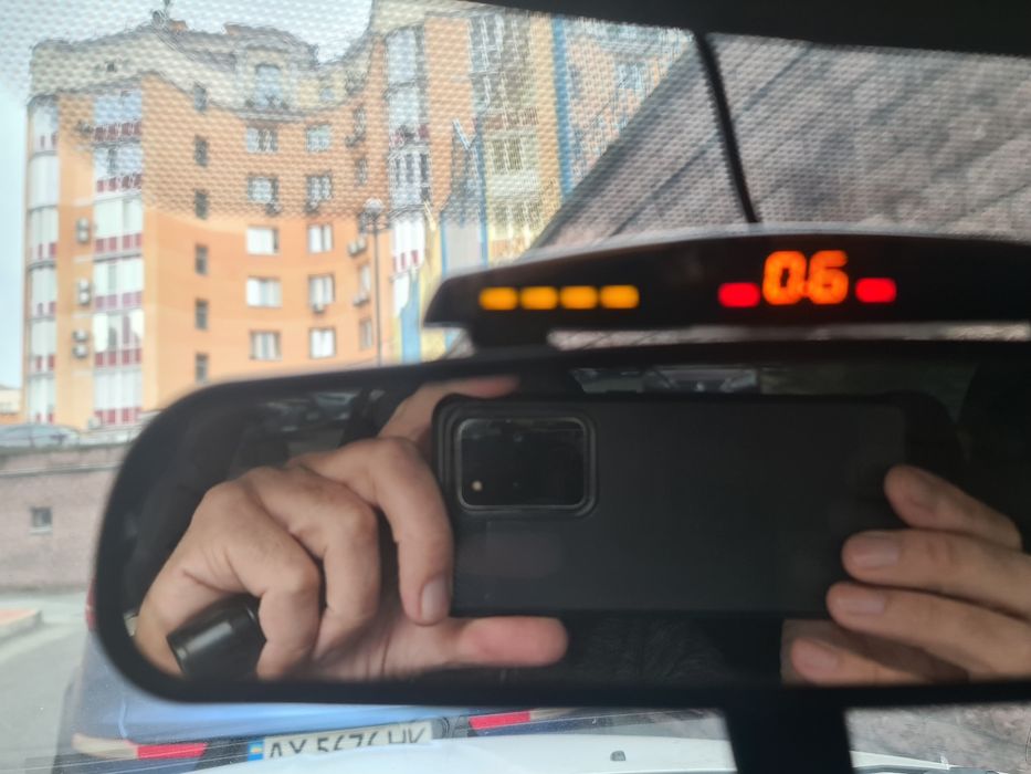 Продам свіжу автівку Крайслер 200 2014 року