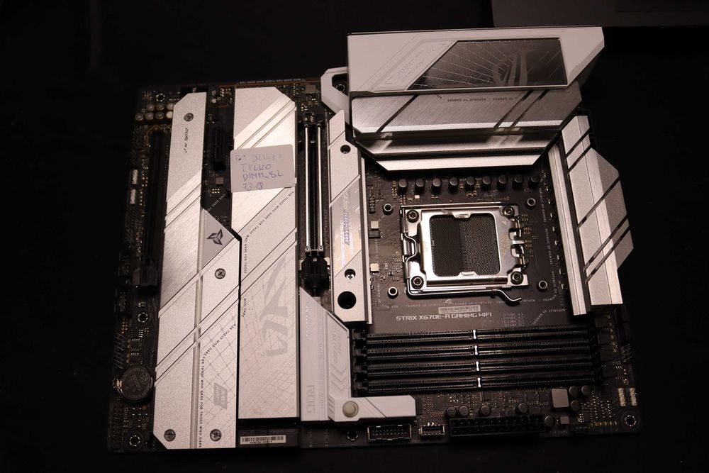 Płyta główna ATX ASUS ROG STRIX X670E-A GAMING WIFI (7318)