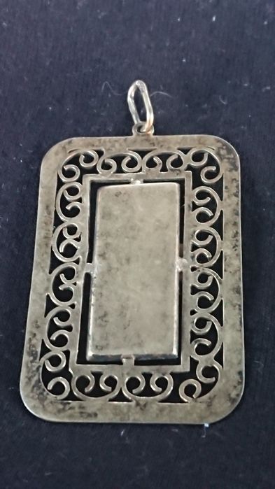 Серебряный винтажный кулон СССР, ХЮЗ 1975год  проба 875.