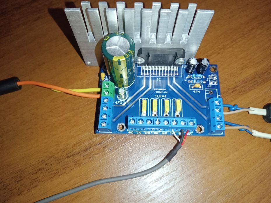 Пiдсилювач  на TDA7850