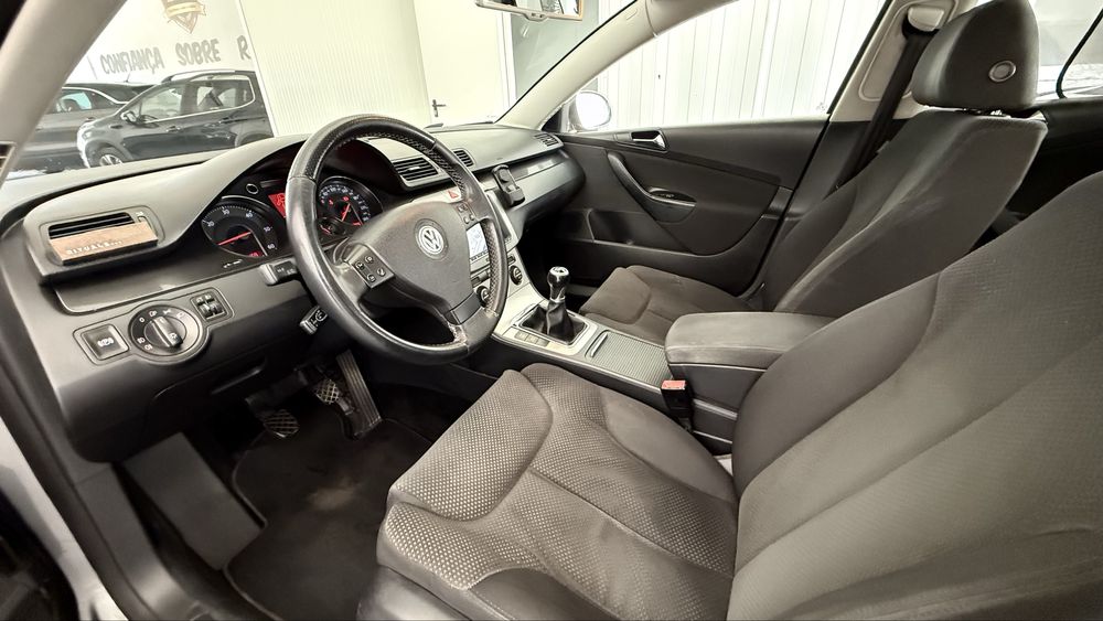 Passat variant B6 2.0 gasoleo 140cv selo antigo 47€ da para financiar !!