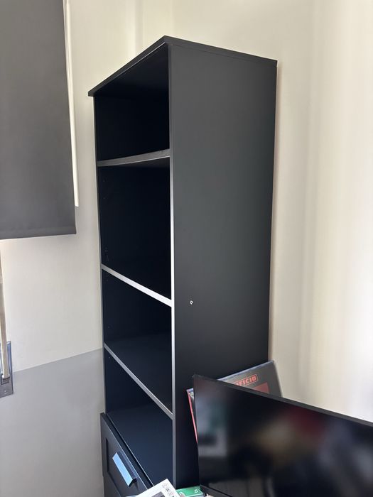 Estante Brimnes - Ikea (Preto)