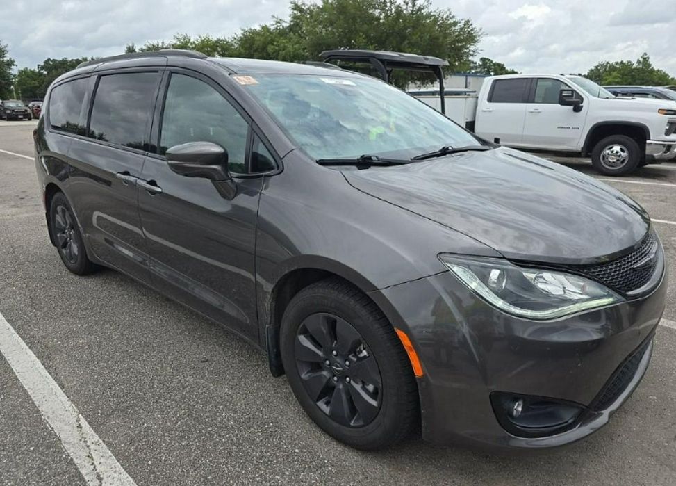 Chrysler Pacifica