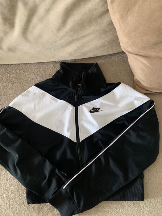 Жіноча кофта Nike