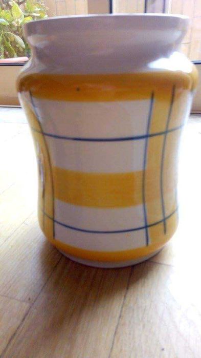 Kitchen or Decorative Jar424833020499087362