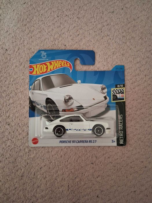 Hot Wheels Retro Racers 2023 - zestaw 3 autek