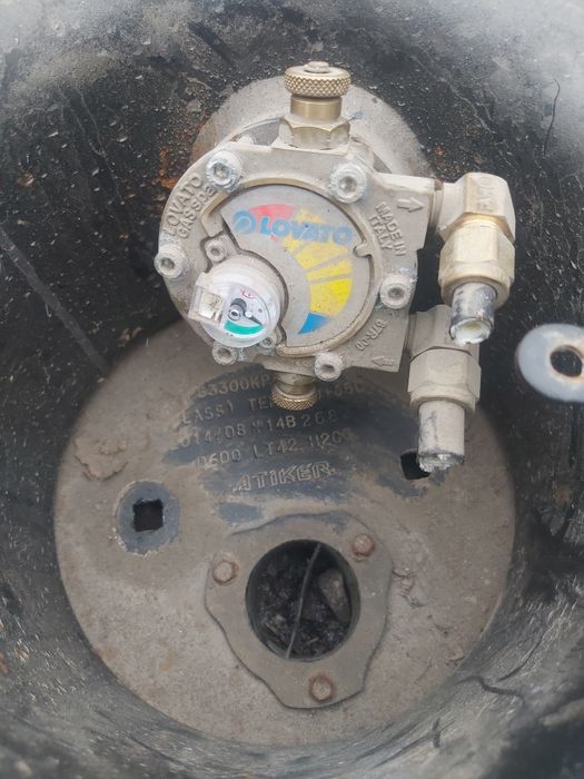 Продам автомобильный газовый баллон