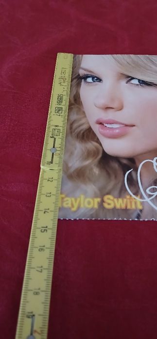 Postal Taylor Swift, novo