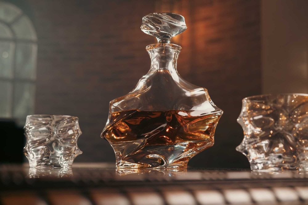TsukiGlass – karafka / decanter do whisky w pudełku