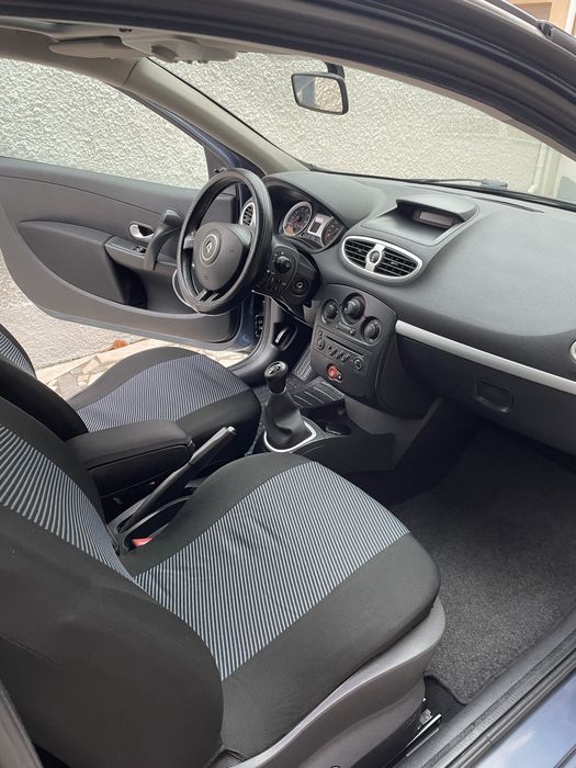 Renault Clio 1.2 Gasolina | 2006 | 190.000 km | Económico