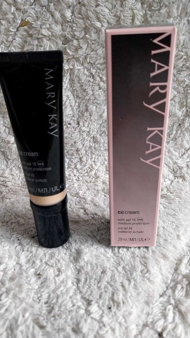 Mary Kay Krem CC spf 15