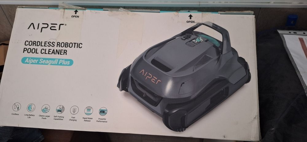 Aspirador de piscina limpa fundos