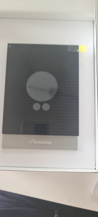 Kontroler ogrzewania i ciepłej wody NOWY