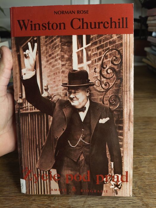 Książka Winston Churchill życie pod prąd ⁷²