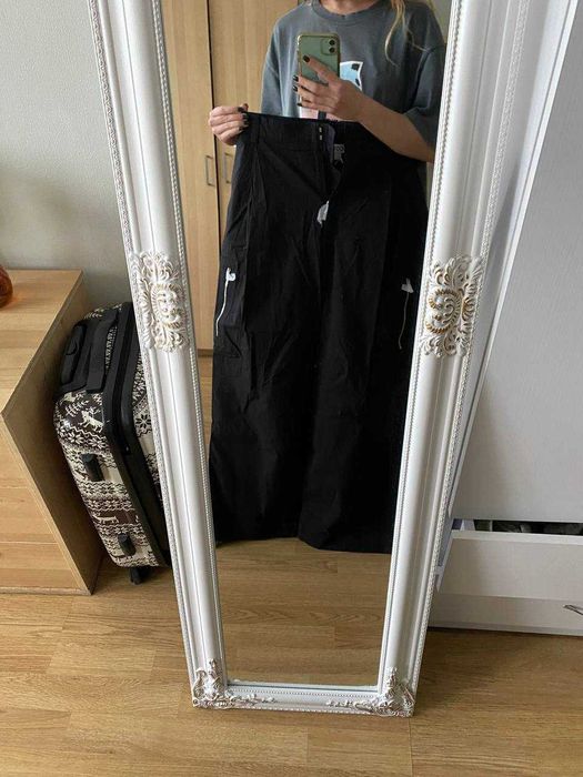 COS – Utility Barrel-Leg Cargo Trousers