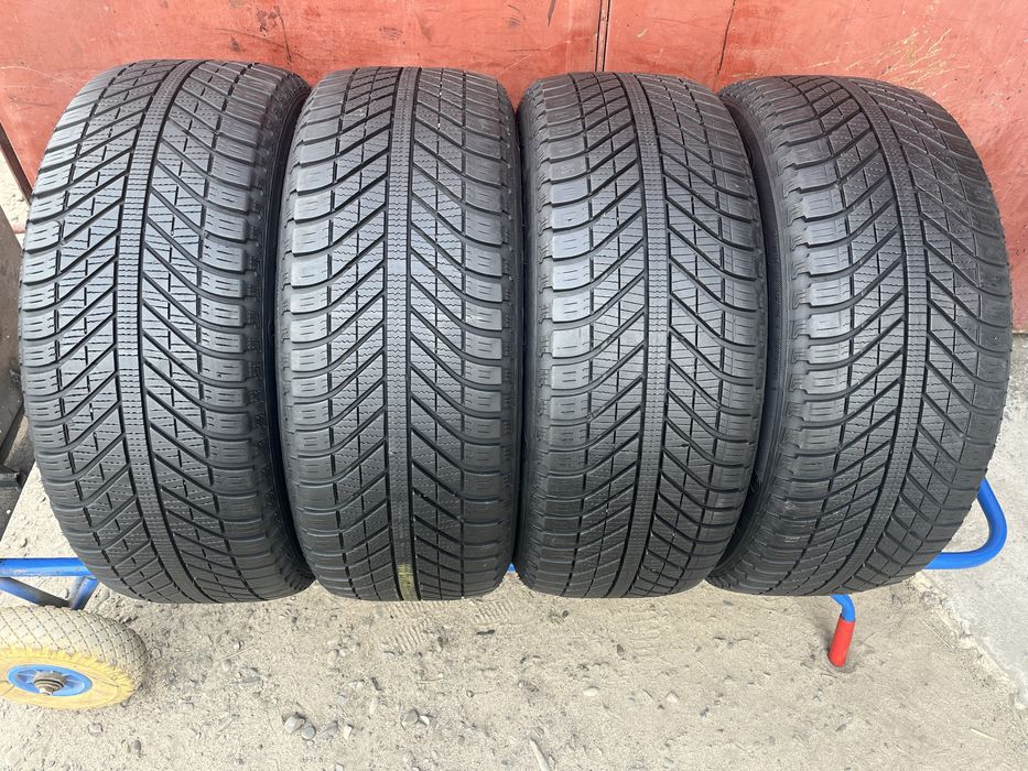 235/55/17 R17 Goodyear Vector4Season всеснзонні 4 шт ціна за 1 шт