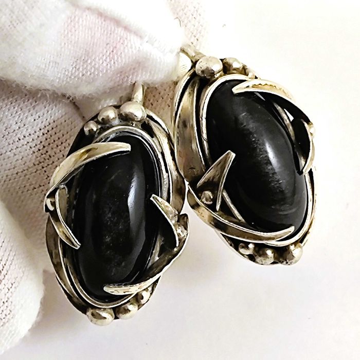 Советский крупный серебряный набор: серьги и кольцо. СССР. 925"Звезда"