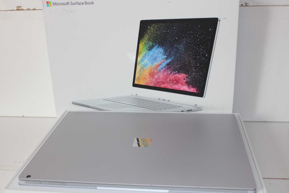 Microsoft Surface Book 2 15" i7-8650 512GB/16GB/NVIDIA GTX 1060/6Gb