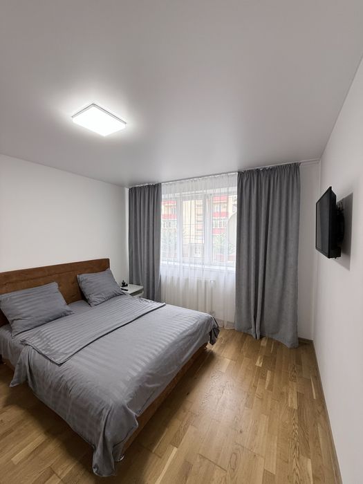 Апартаменти подобово  Центр , біля набережноі