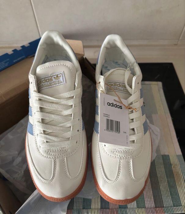 Adidas novos na caixa Handball Spezial azul tam 43