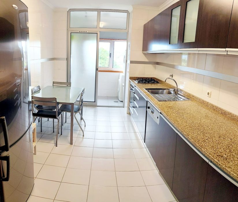T3 espaçoso em Mouriz, Paredes | 147 m² | Vistas desafogadas, lugar de garagem e arrumos