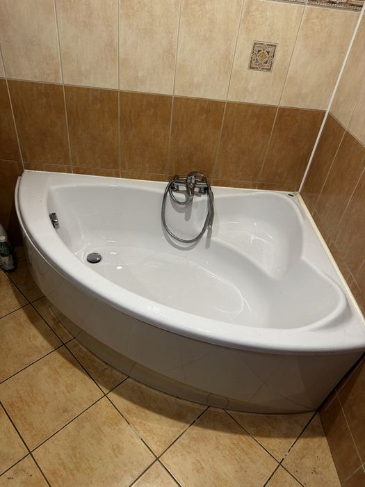 Wanna narożna 150x100 oddam za darmo, odbiór Rybnik