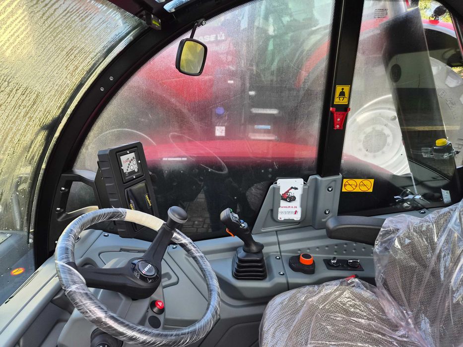 Ładowarka teleskopowa Case Farmlift 626