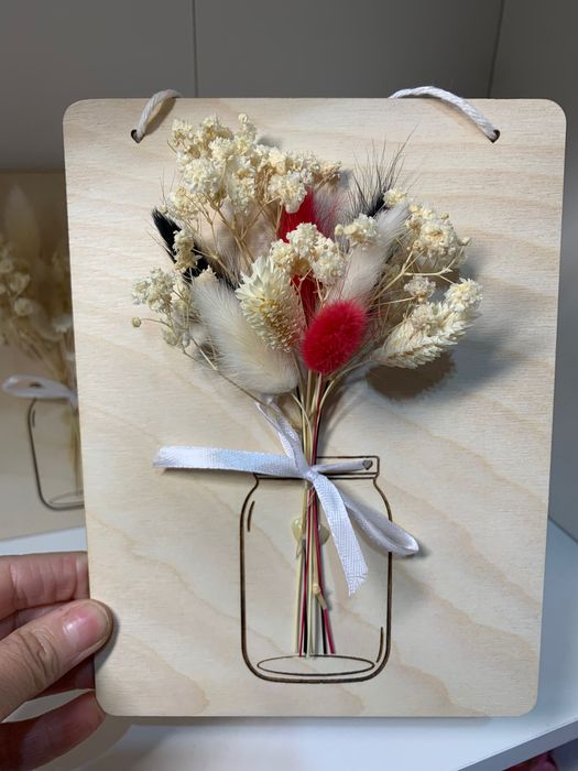 Sprzedam obrazek z bukiecikiem suszonych kwiatow