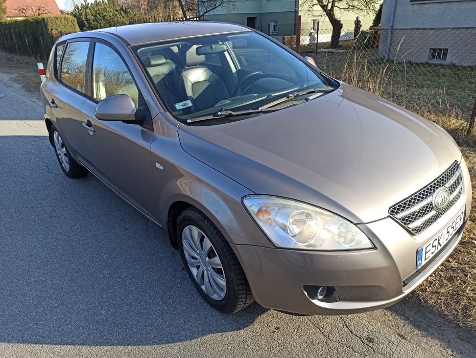 Kia Ceed 1.4 + Gaz * Klimatyzacjia * Salon Polska *
