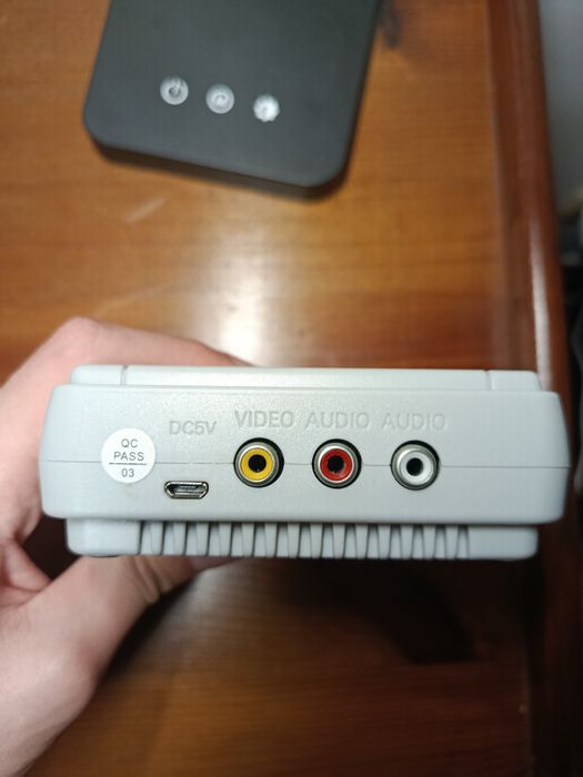 console retrô + 2 comandos