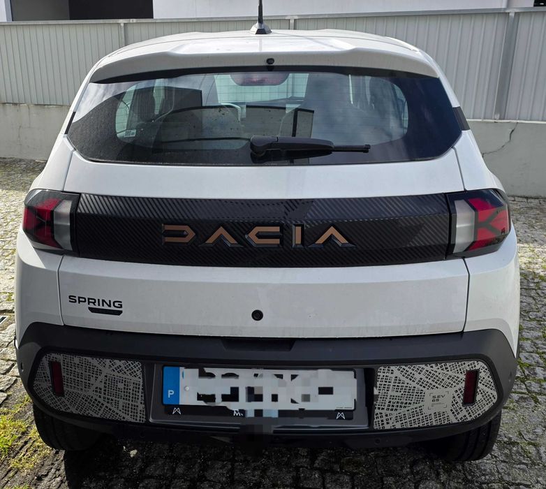 Dacia Spring Extreme Eletrico 65 48 kw, apenas 4836 km