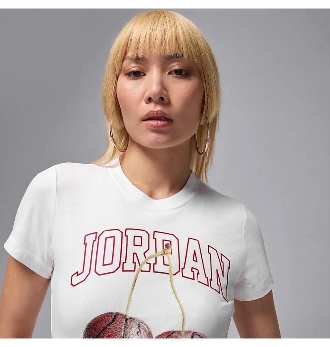 Футболка Air Jordan Brk Ss Tmid Gfx Tee Bb White IH2531-100