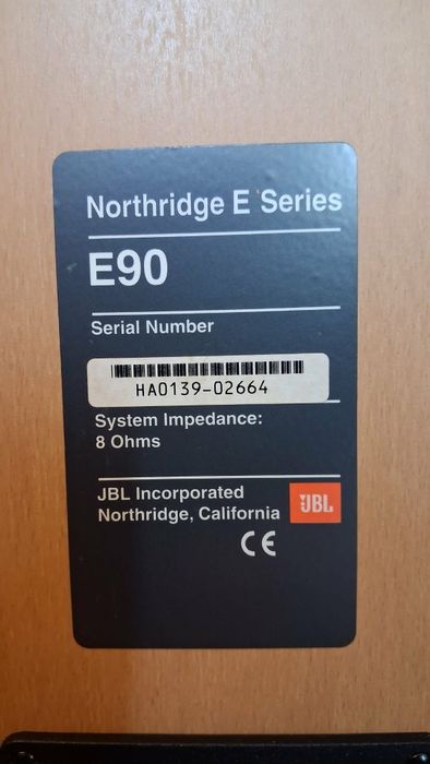 Glosniki jbl e 90