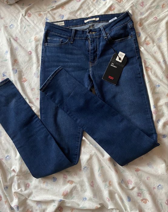 Jeansy damskie skinny 711 Levis Premium z metką