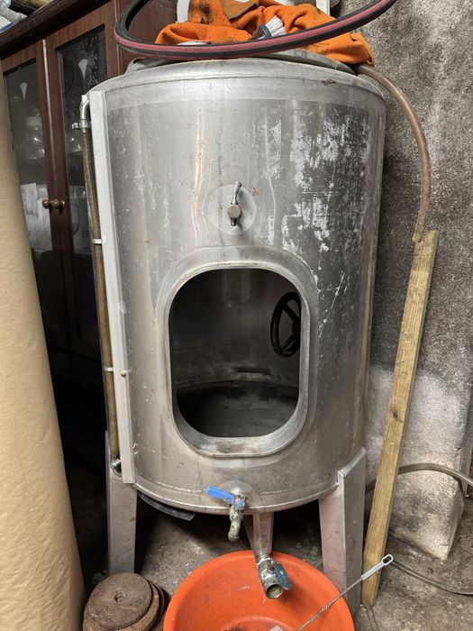 Depositos de inox de vários tamanhos